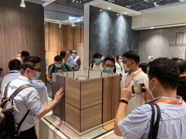 大亚圣象陈建军董事长:积极利用圣象力量超大型活动打造中国消费者体验国际产品和技术的快捷通道
