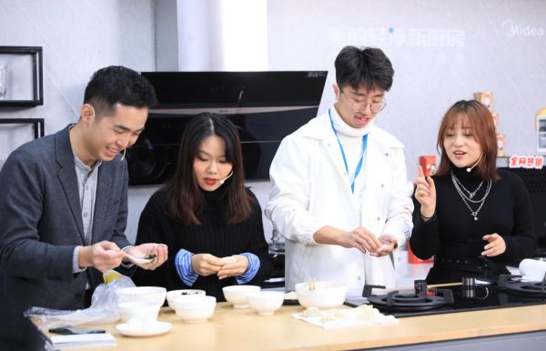 美的厨热玩转抖音直播,家电带货创新突围