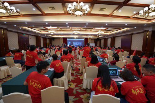 合作酷家乐3年,这家Top 1背景墙企业经销商数量每年翻倍增长,终端成交率90%以上