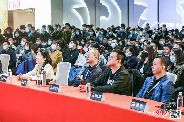 荣誉时刻 | 2020广州设计周 陈铁荣获40 UNDER 40中国(辽宁)设计杰出青年