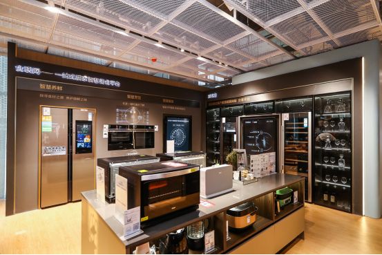 卖场景边际收益递增!三翼鸟青岛001号店做出了诠释