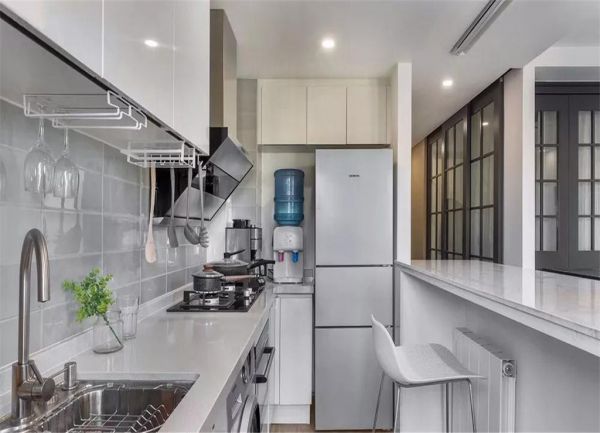 65平的简约小户型公寓，单身女白领的惬意小