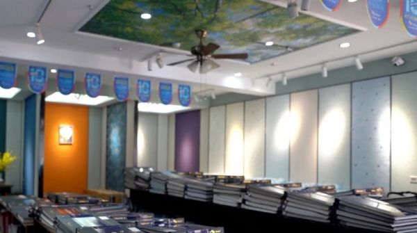 米兰壁纸墙布窗帘五星门店专访系列:眼里有光 心中有信念