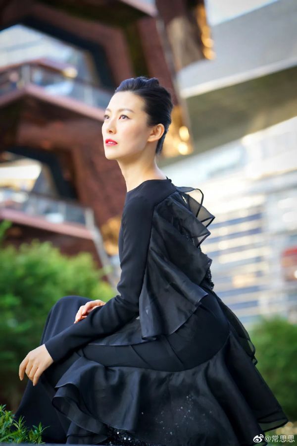 明星高定礼服来袭,高定×家居为爱定制跨界盛宴即将潮启!