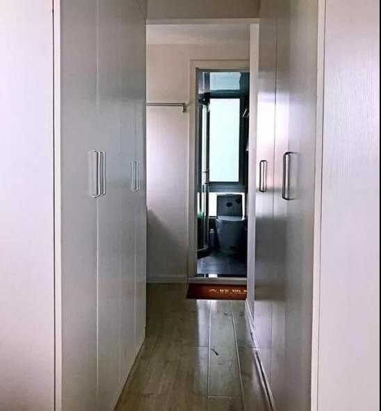 108㎡简约风三居室,简洁美观实用。