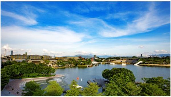 光影点亮城市客厅,十年成就欢乐海岸