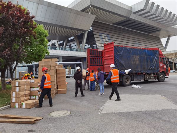 战疫暖阳 援建绵阳方舱医院，日丰卫浴疫不容辞
