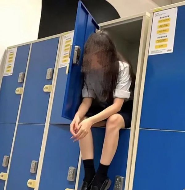 (上述博主拍摄的视频截图)
