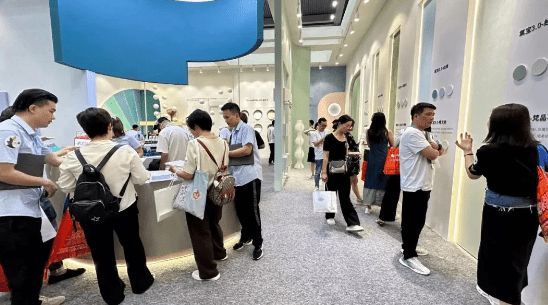 何为蒙太奇艺术涂装?2023(秋)深圳国际家居软装博览会给你答案!