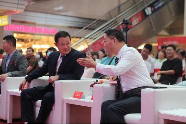 喜迎双节丨惠达<a target=