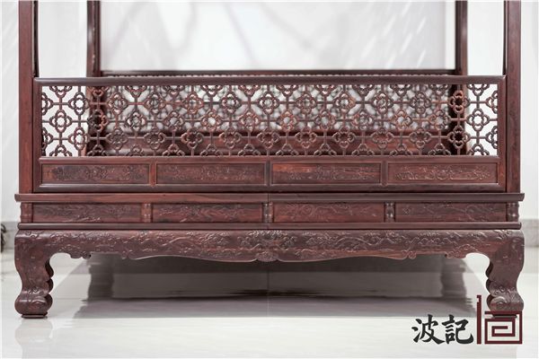 波记小叶紫檀月洞式架子床,虚实结合,内里圆通