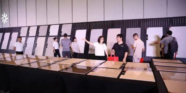 2023冠珠瓷砖新品合作推介会(江门站)成功签约40+装饰企业、现场收定近60W+