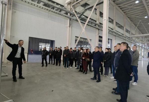 甘肃联塑PE-RT生产线举行试产仪式,多重机遇孕育高质量发展新动能