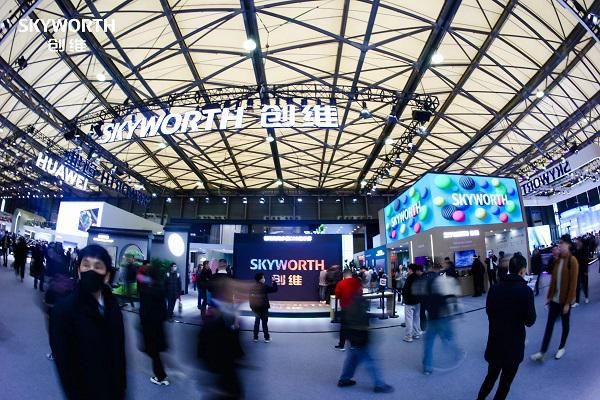 巅峰之上再造巅峰!创维壁纸电视Q9E、Q8E系列开启客厅新美学