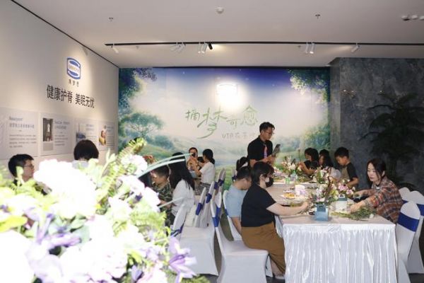 Simmons®席梦思BackCare®护脊床垫系列,疗愈身心,承托好梦