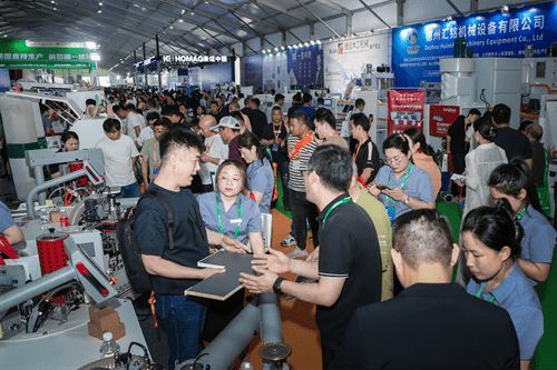 第八届中国(临沂)全屋定制精品展览会盛大开幕