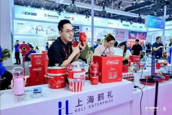 4月深圳礼品家居展领航展播节,TOP达人主播现场开播