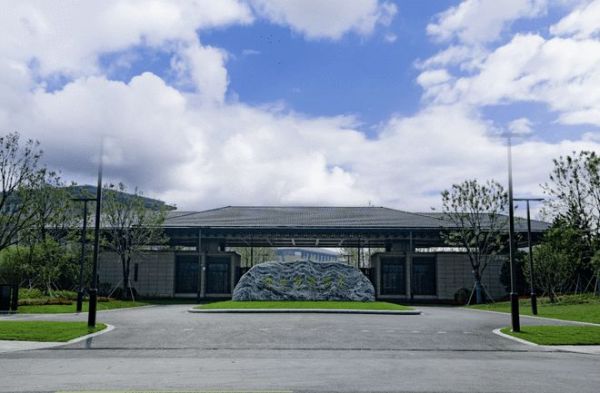 消费者信赖质量标杆！惠达<a target=