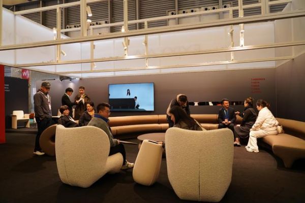 艾宝家具高超:聚焦原创与渠道,应对酒店商用空间新挑战