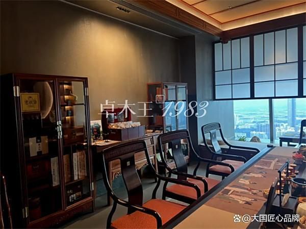 全国红木十大品牌:哪家性价比更高?权威机构最新榜单揭晓!