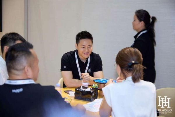 CIFF上海家博会|探访HILADUO希梦:以天然材质与情绪设计,重塑高端睡眠体验