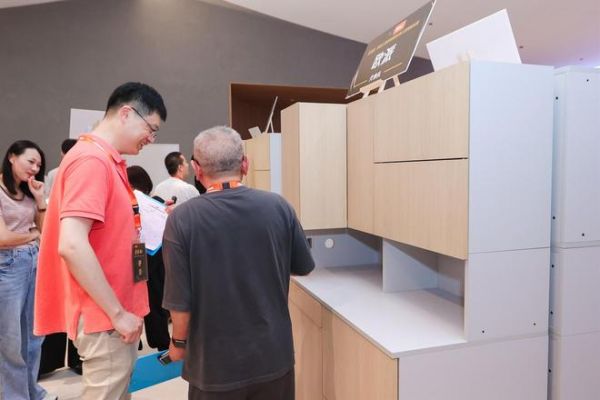 2025 “百隆杯”上海市定制家居安装比武圆满收官,惟嘉朱蔚解读行业升级路径