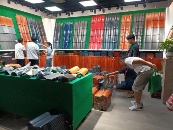 22 年匠心出鞘！真赞瓦业罗曼瓦惊艳佛山陶博会，颜值实力双在线！